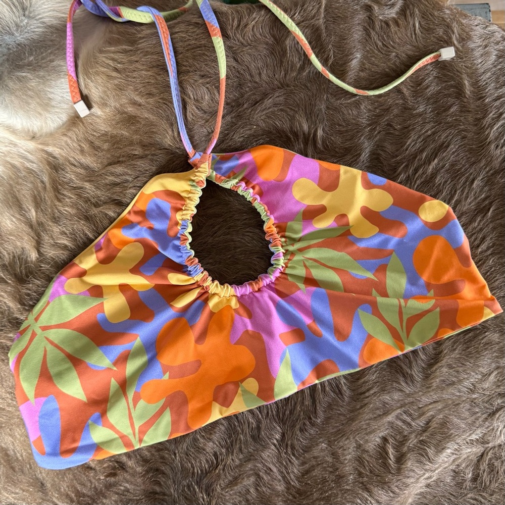 Aloe & Aloe Shave Ice Reversible Keyhole Bikini Top Size L NWT